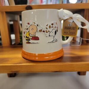 Rae Dunn Peanuts Mug Unisex OS White‎ Orange NEW Thankful Snoopy Charlie Brown